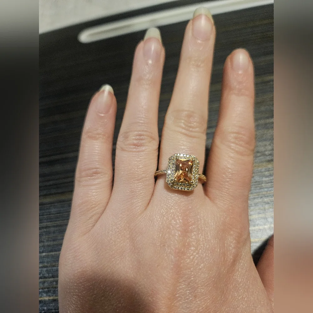 Gold and Morganite Cocktail Ring Size 7 - Picture 1 of 6